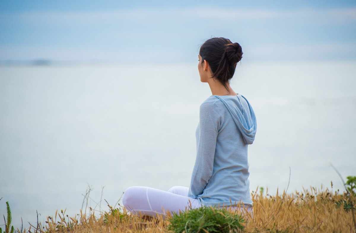 Kebiasaan Malam yang Membuat Hati Lebih Ringan